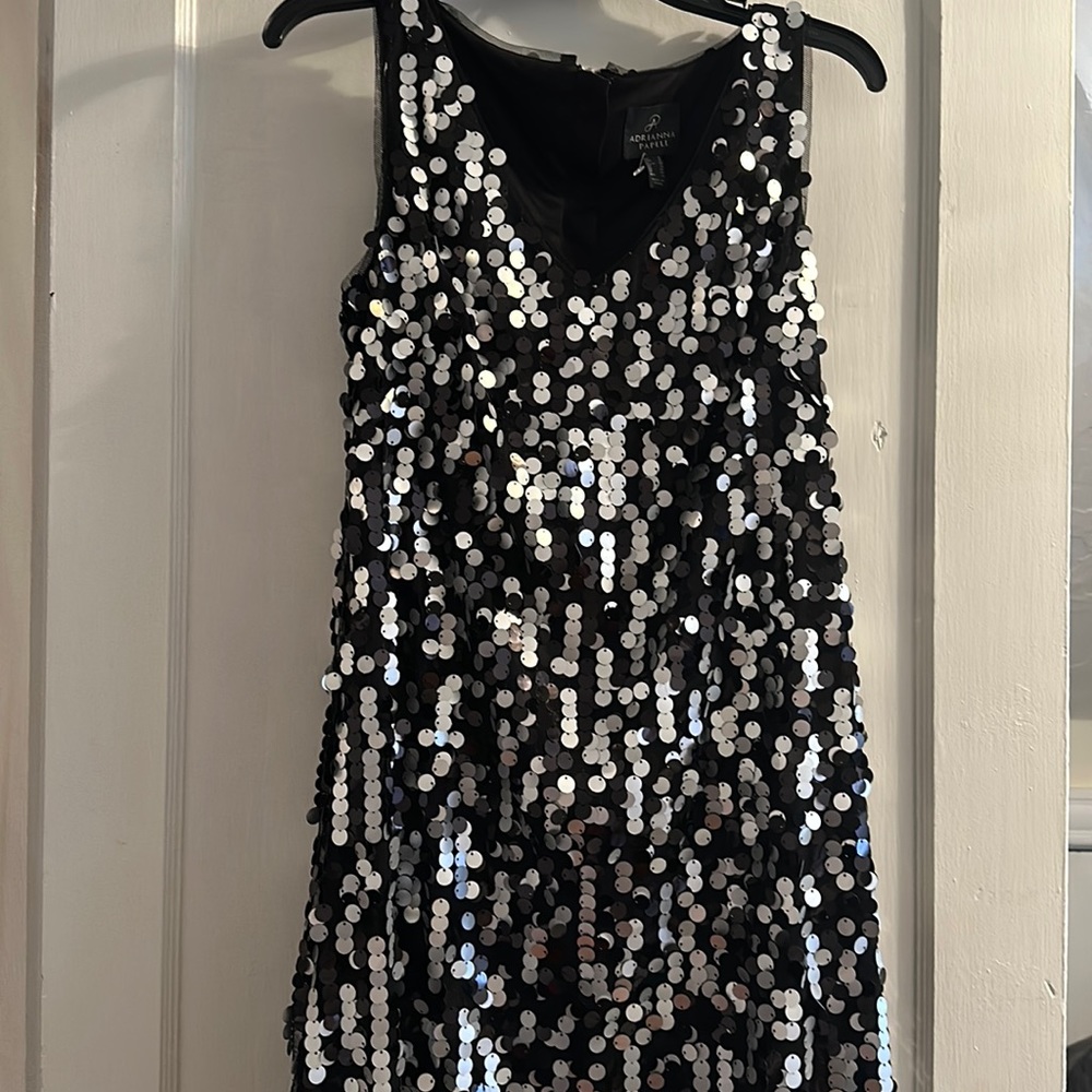 Sleeveless dress